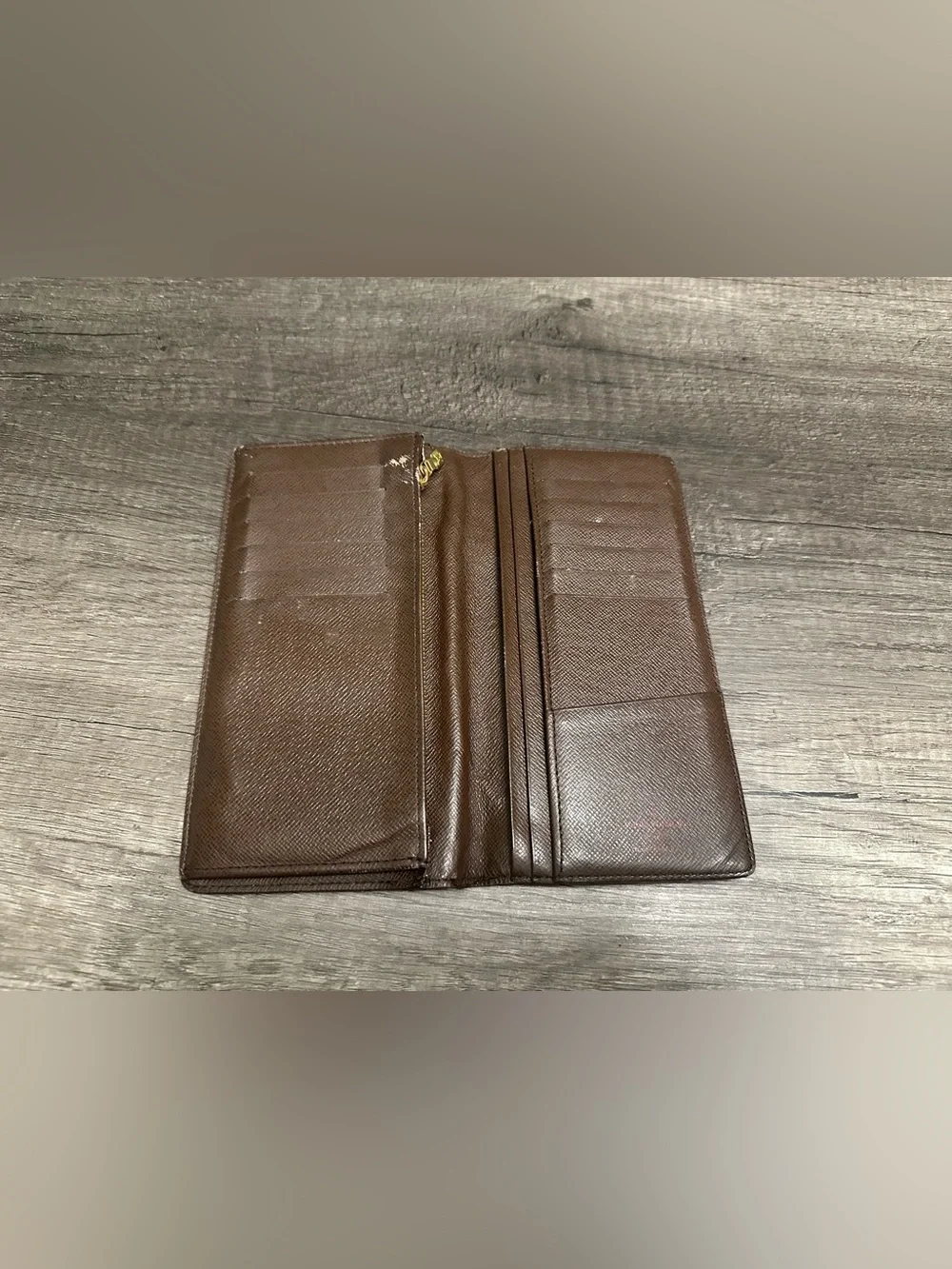 Louis Vuitton Brazza Wallet